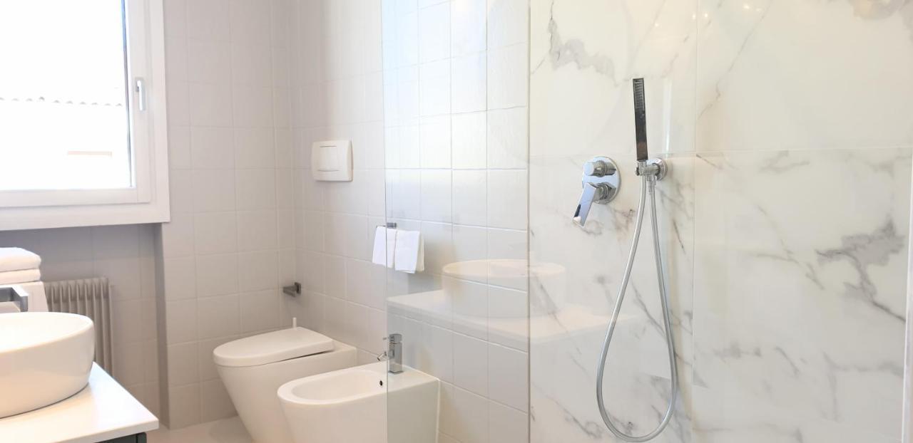 Venezia & Treviso Design Apartment By Anthea Homes Casièr Eksteriør bilde